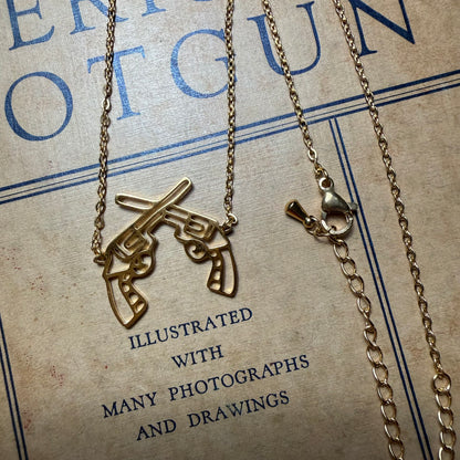 CROSSED REVOLVERS
